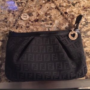 Fendi clutch authentic!!